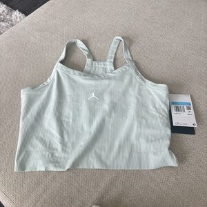 Jordan cropped tank size medium